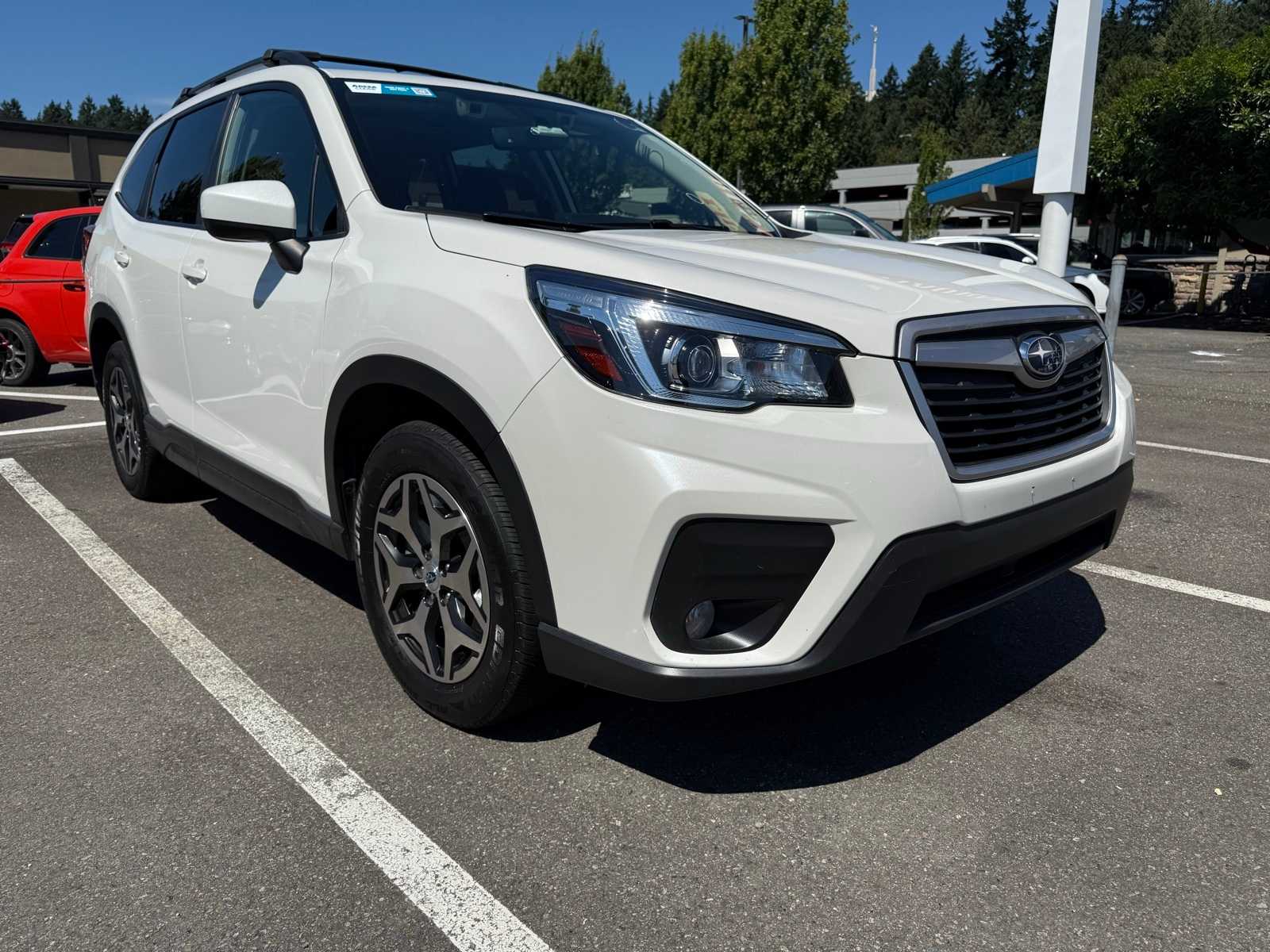 2019 Subaru Forester Premium photo 3