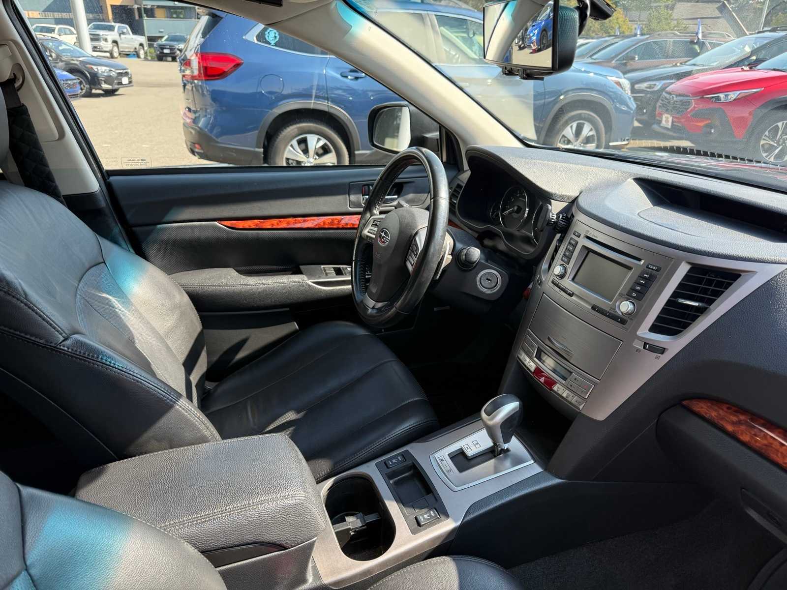 Thumbnail: 2012 Subaru Outback - 6
