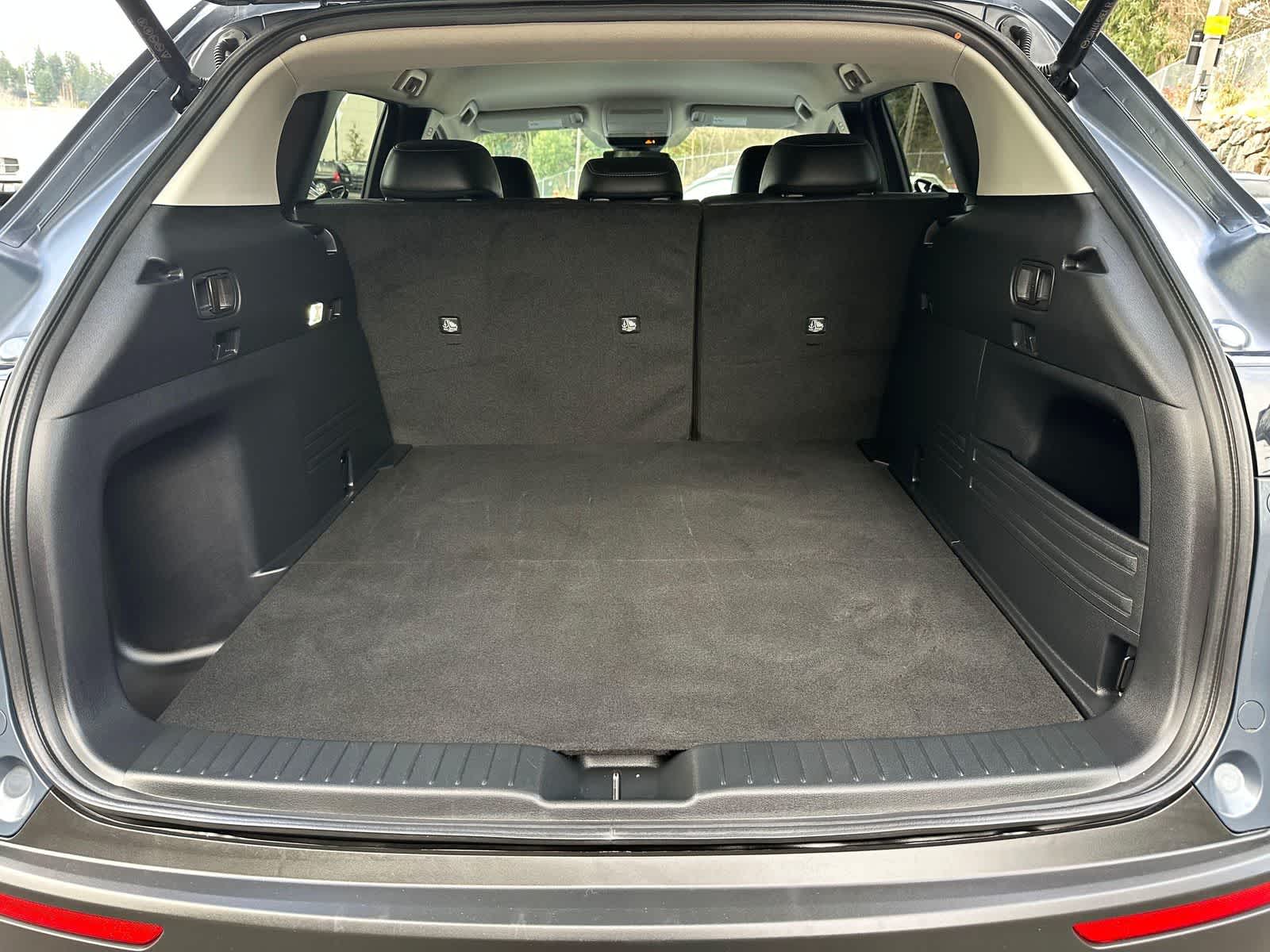 Thumbnail: 2025 Mazda CX-50 - 25