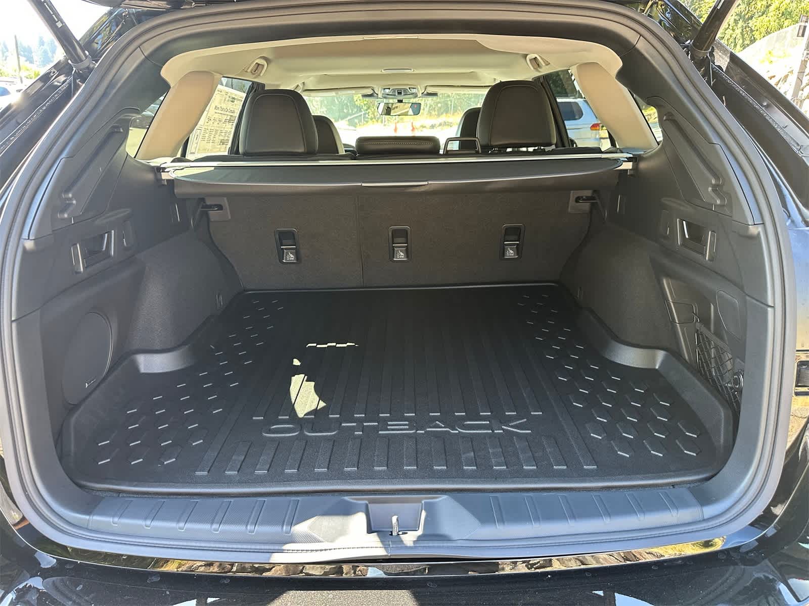 Thumbnail: 2025 Subaru Outback - 25