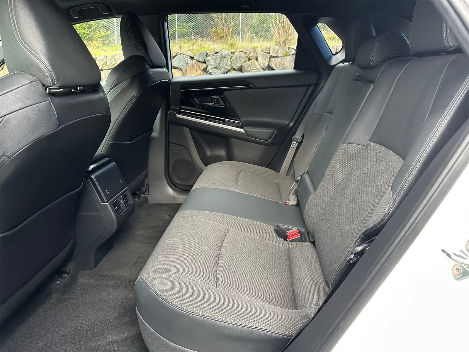 Thumbnail: 2024 Toyota bZ4X - 11