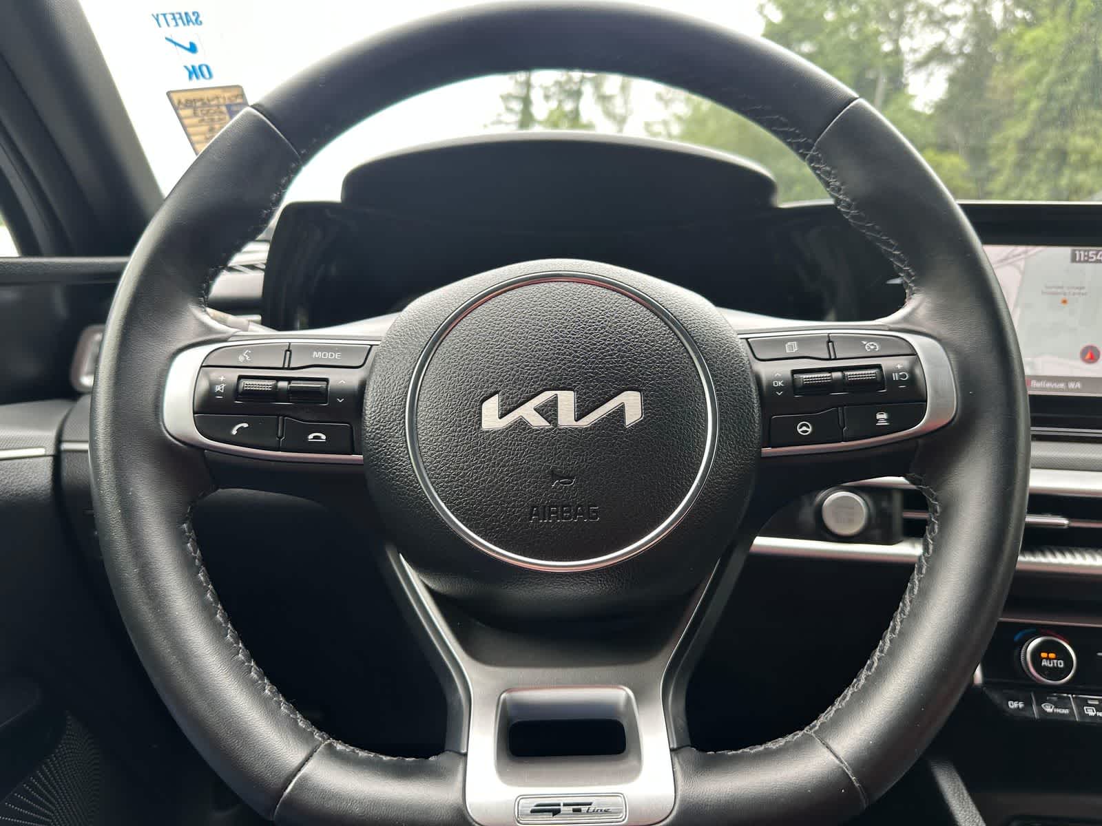 Thumbnail: 2023 Kia K5 - 17