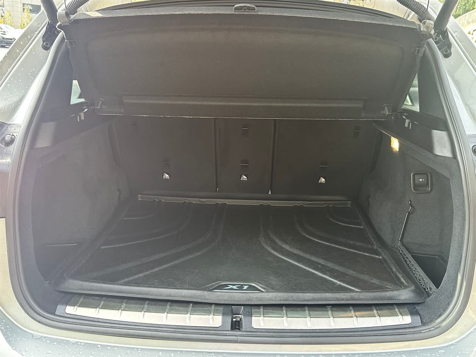 Thumbnail: 2017 BMW X1 - 26