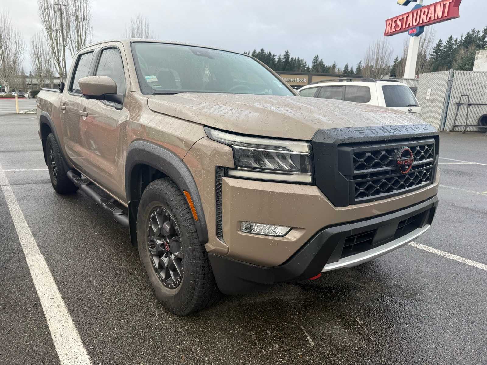 Thumbnail: 2022 Nissan Frontier - 4