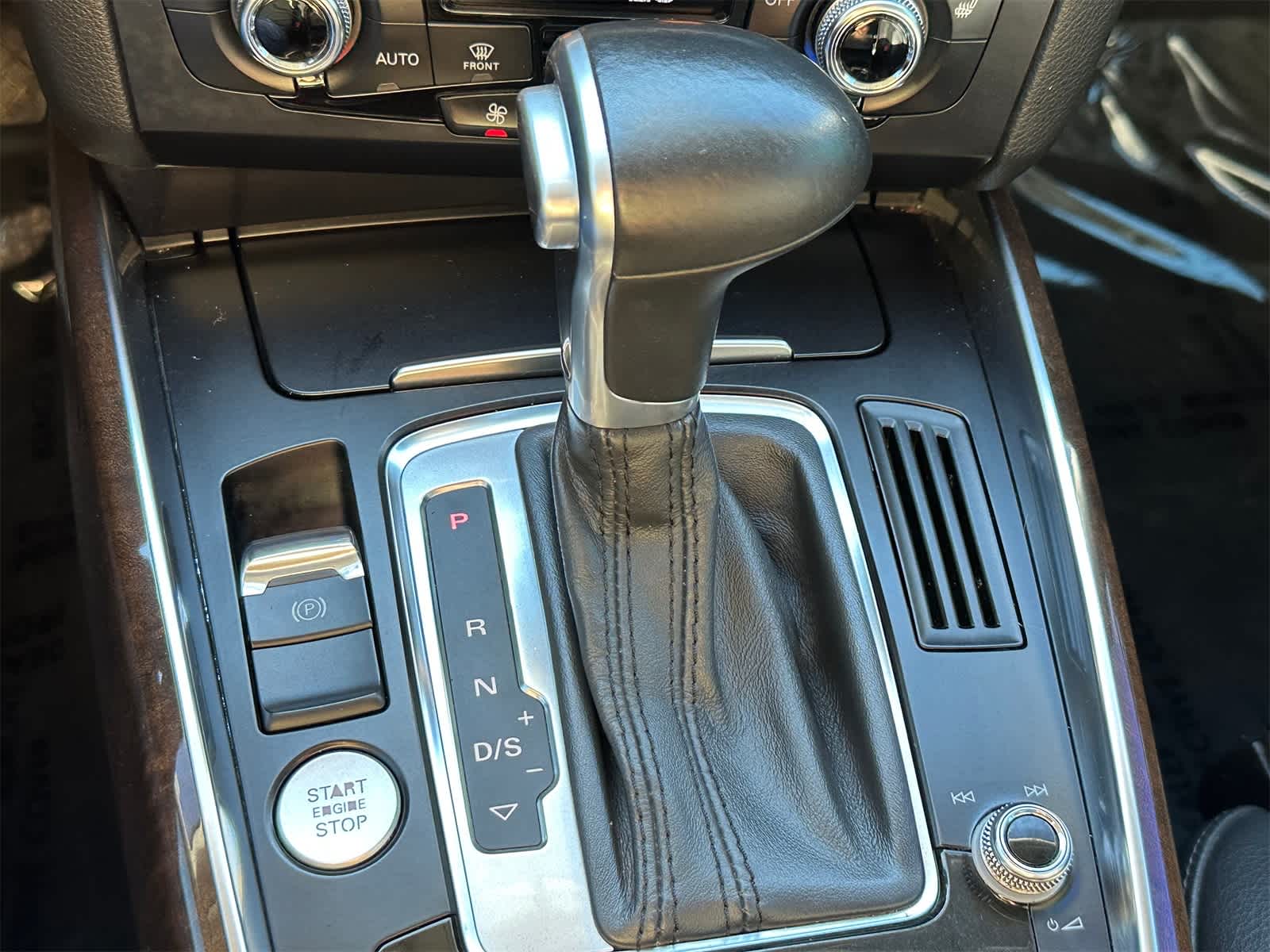 Thumbnail: 2013 Audi Q5 - 21