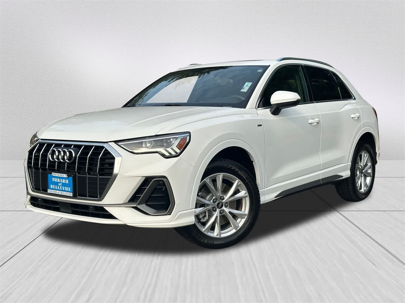 Thumbnail: 2023 Audi Q3 - 1