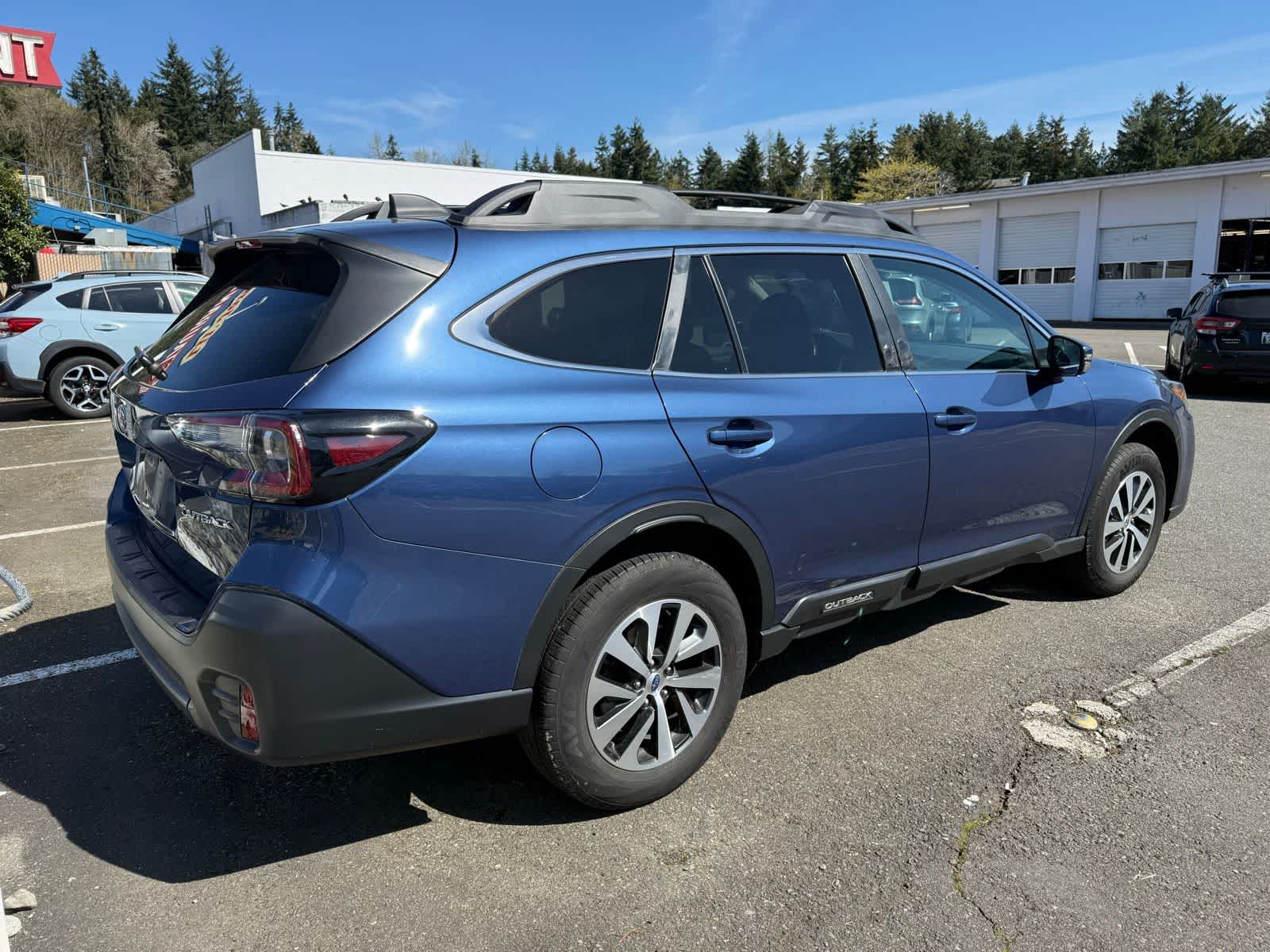 Thumbnail: 2021 Subaru Outback - 3