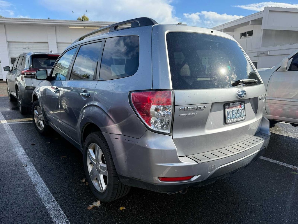 Used 2010 Subaru Forester 2.5X Premium SUV