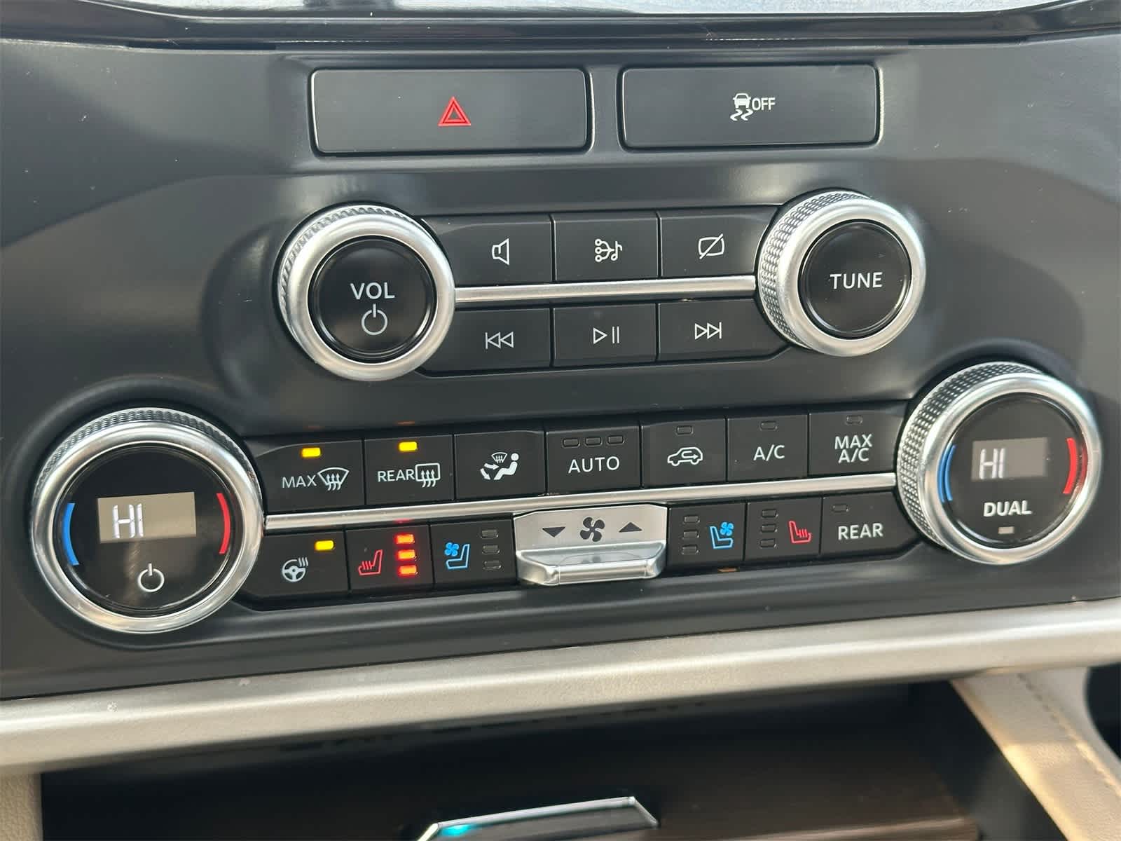 Thumbnail: 2022 Ford Expedition MAX - 21