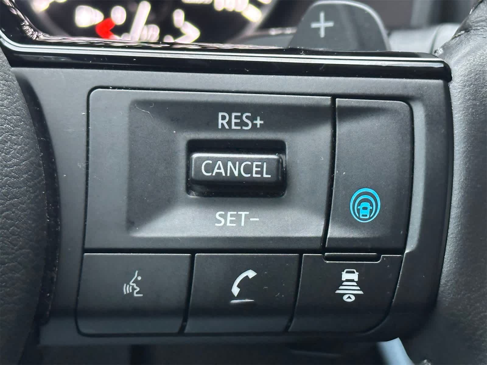 Thumbnail: 2022 Nissan Rogue - 24