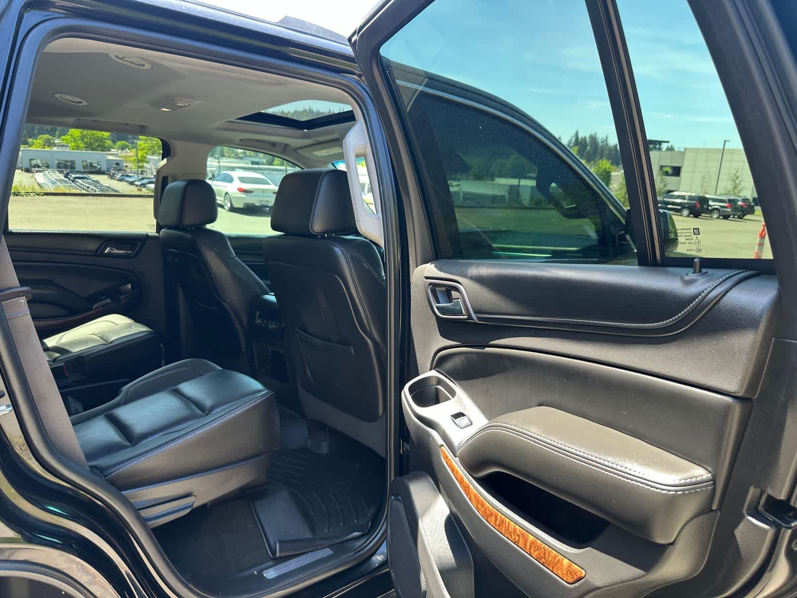 Thumbnail: 2016 Chevrolet Tahoe - 13