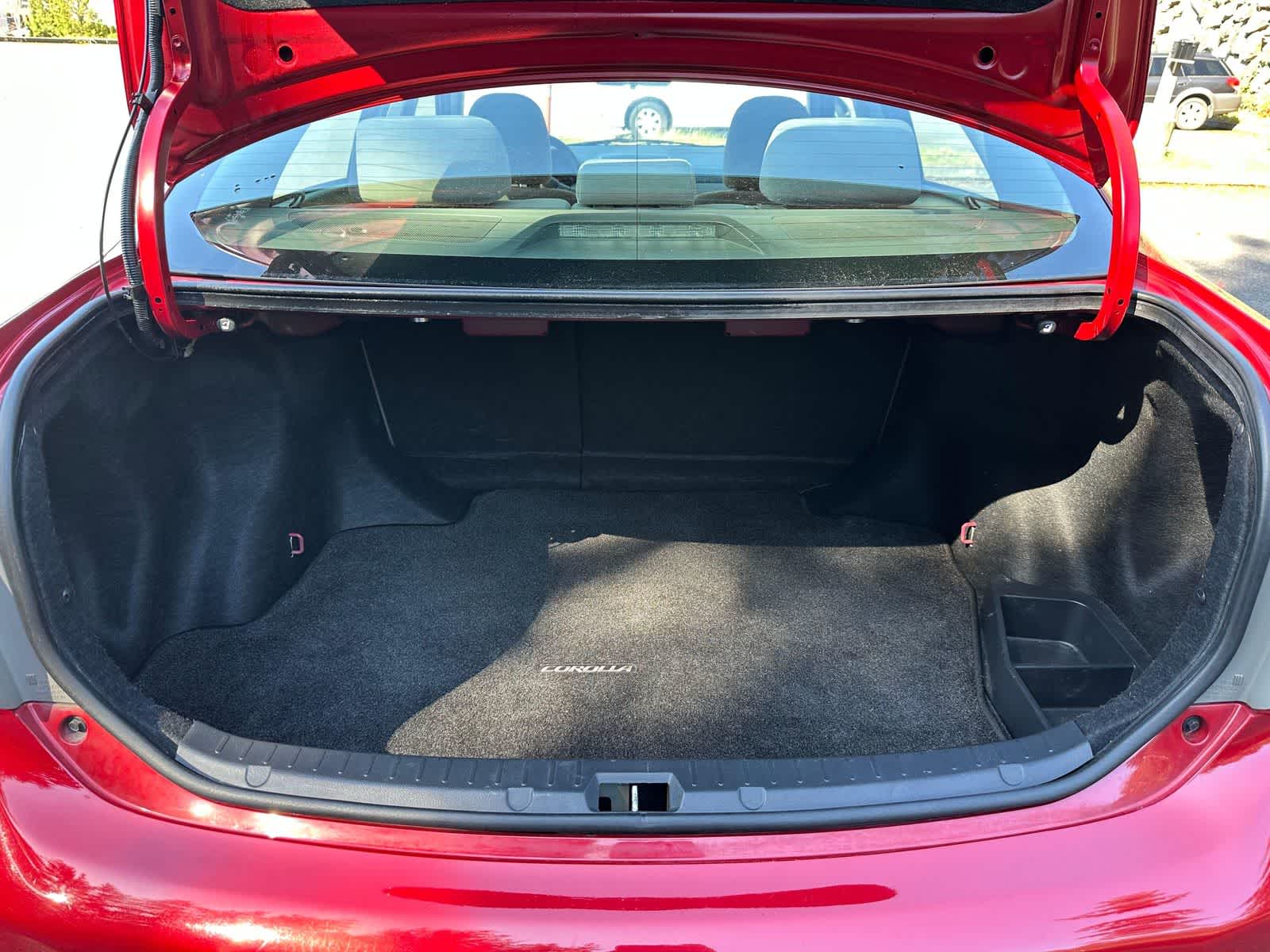 Thumbnail: 2009 Toyota Corolla - 28