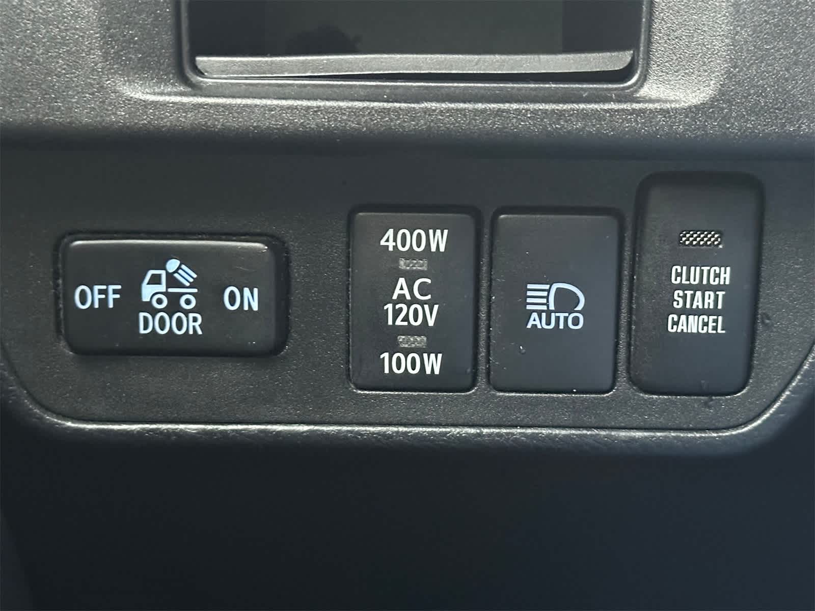 Thumbnail: 2019 Toyota Tacoma - 21