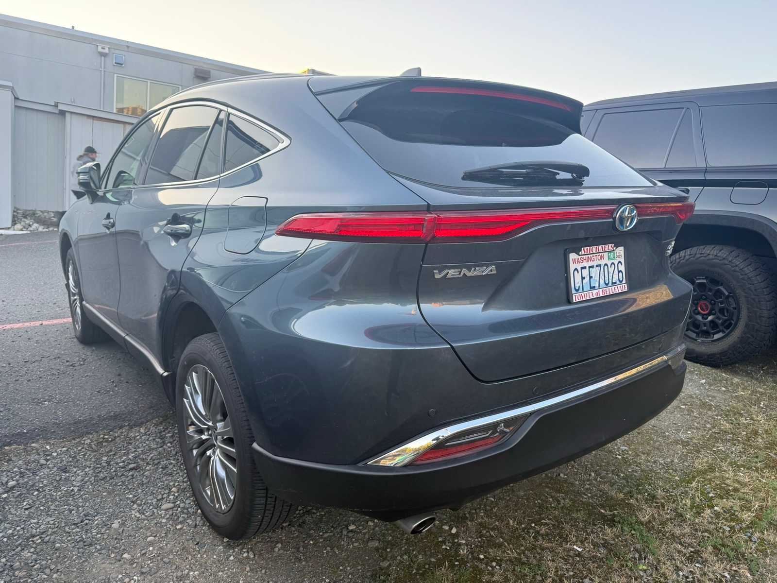 Thumbnail: 2022 Toyota Venza - 2