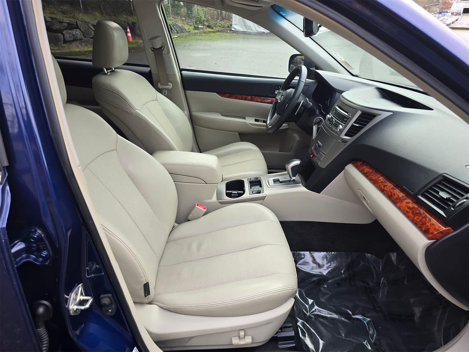 Thumbnail: 2011 Subaru Outback - 29