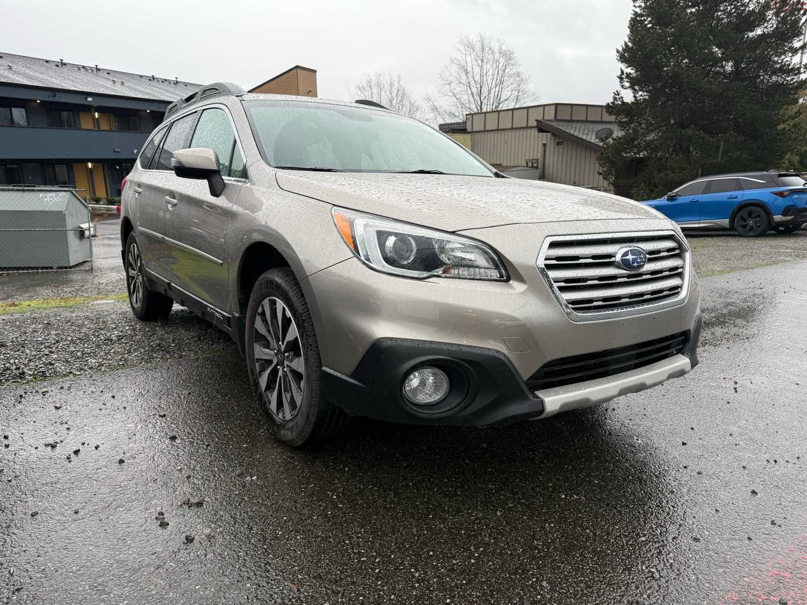 Thumbnail: 2015 Subaru Outback - 5