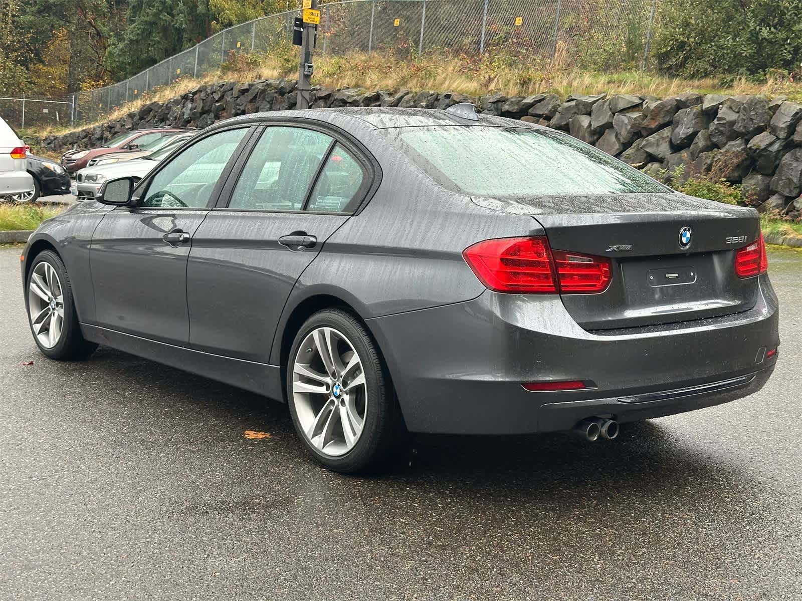 Thumbnail: 2015 BMW 3 Series - 3