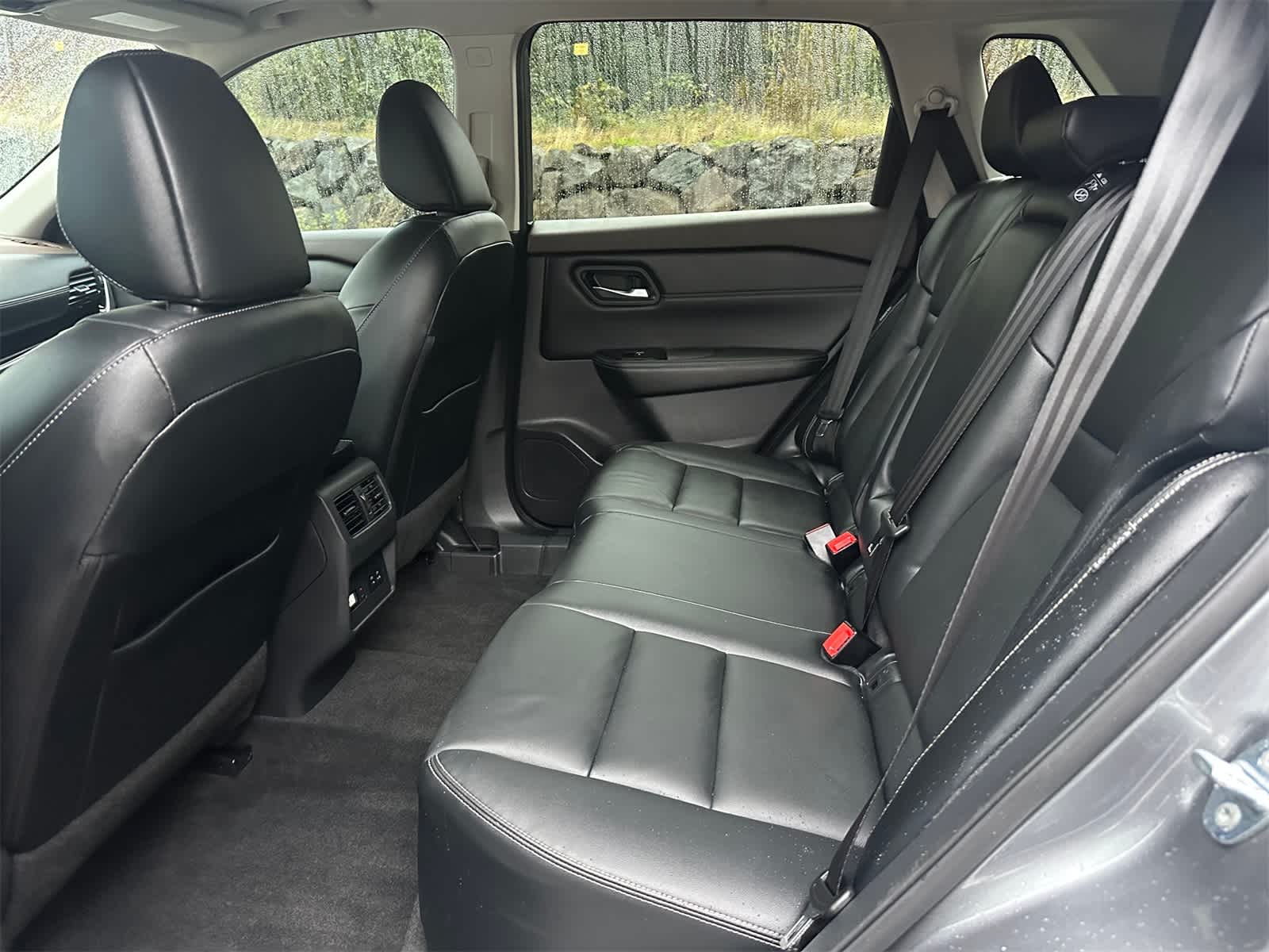 Thumbnail: 2022 Nissan Rogue - 11