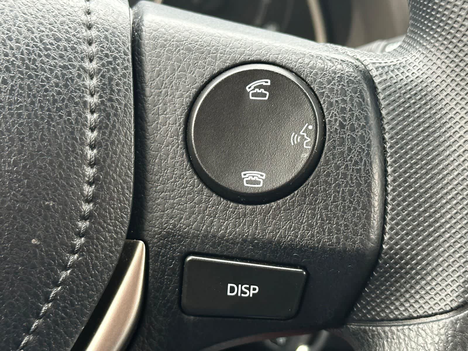 Thumbnail: 2015 Toyota RAV4 - 24