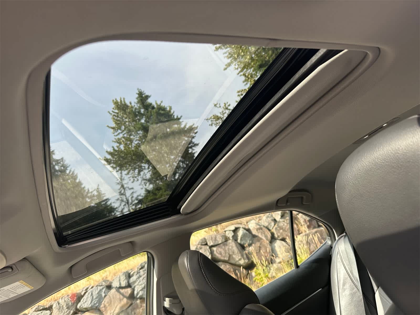 2018 Toyota Camry XLE 15