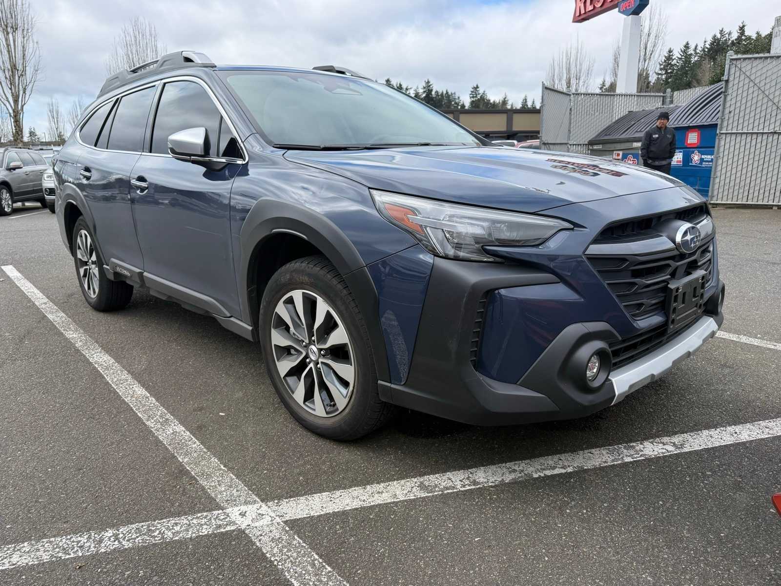 Thumbnail: 2023 Subaru Outback - 4