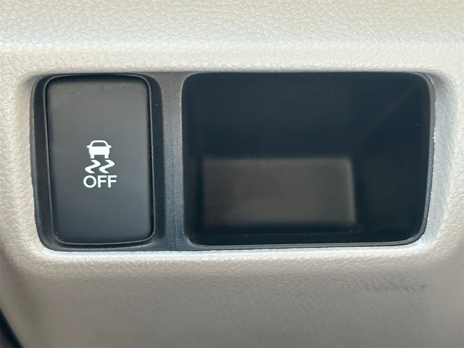 Thumbnail: 2012 Honda Accord - 19