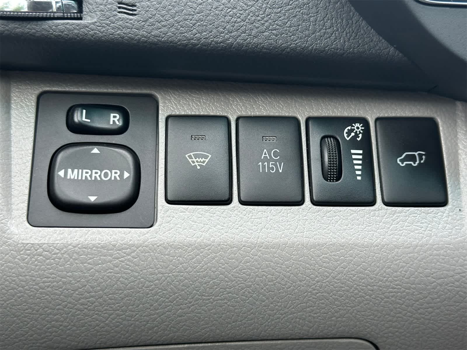 Thumbnail: 2008 Toyota Highlander - 26