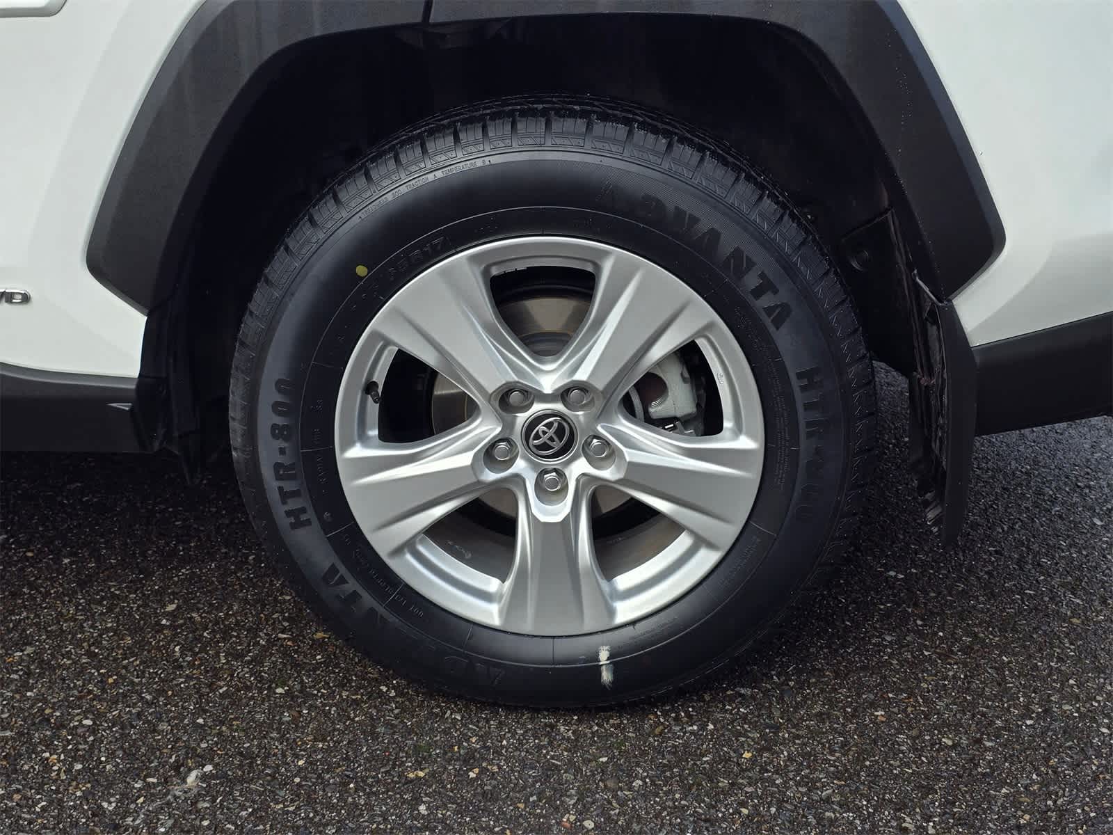 Thumbnail: 2020 Toyota RAV4 - 8