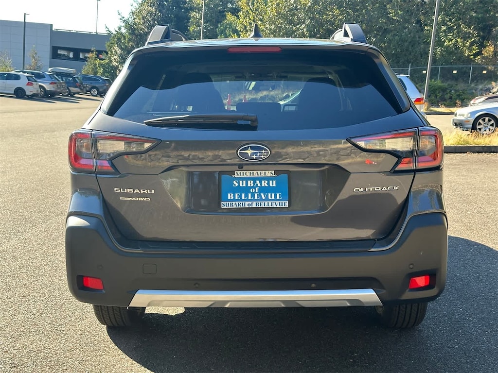 New 2025 Subaru Outback Limited SUV