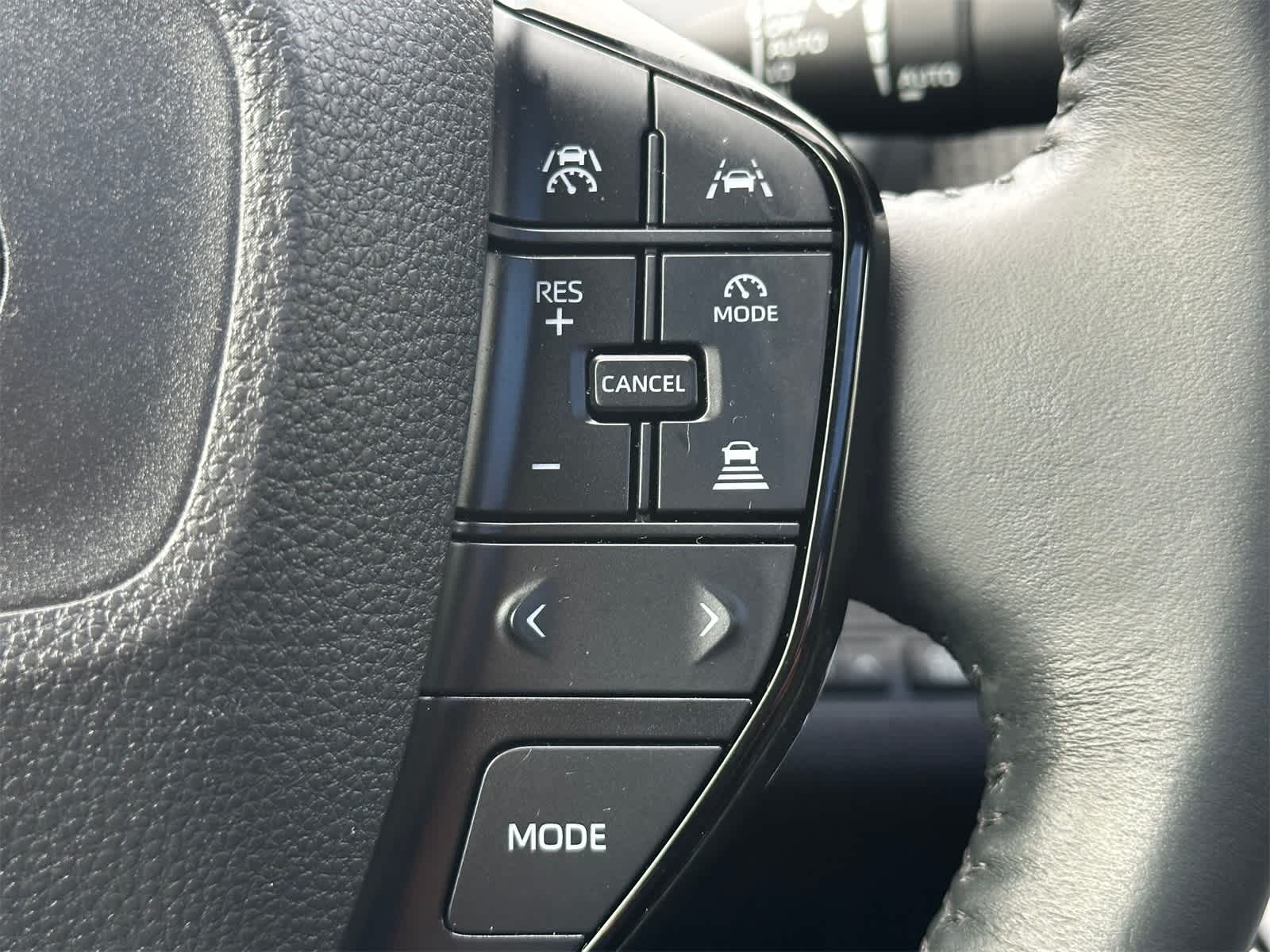 Thumbnail: 2024 Toyota bZ4X - 23