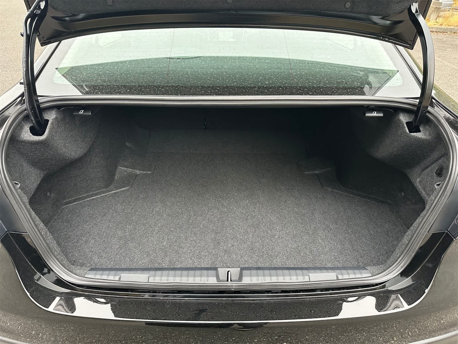 Thumbnail: 2025 Subaru Legacy - 25