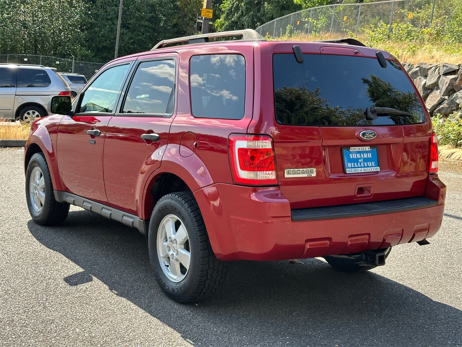 Thumbnail: 2010 Ford Escape - 3