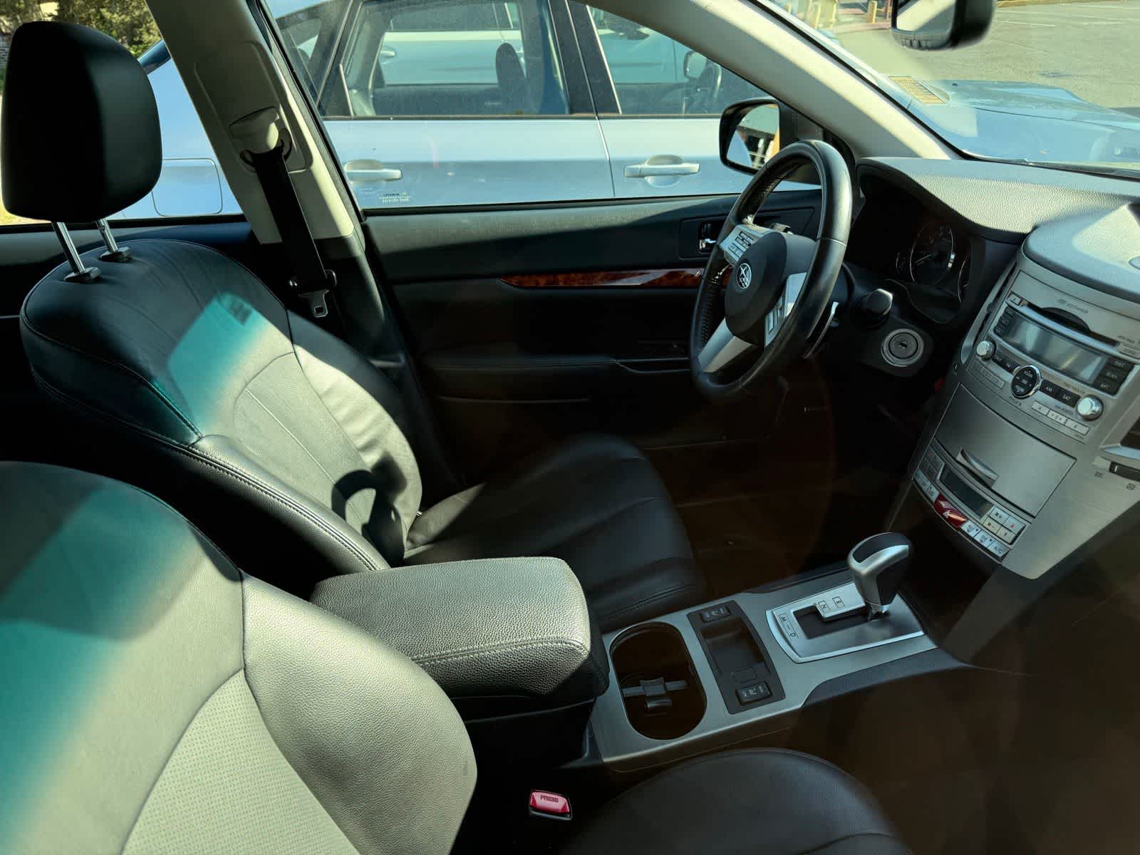 Thumbnail: 2010 Subaru Legacy - 6