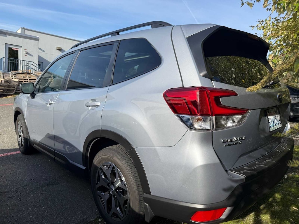 Used 2021 Subaru Forester Premium SUV