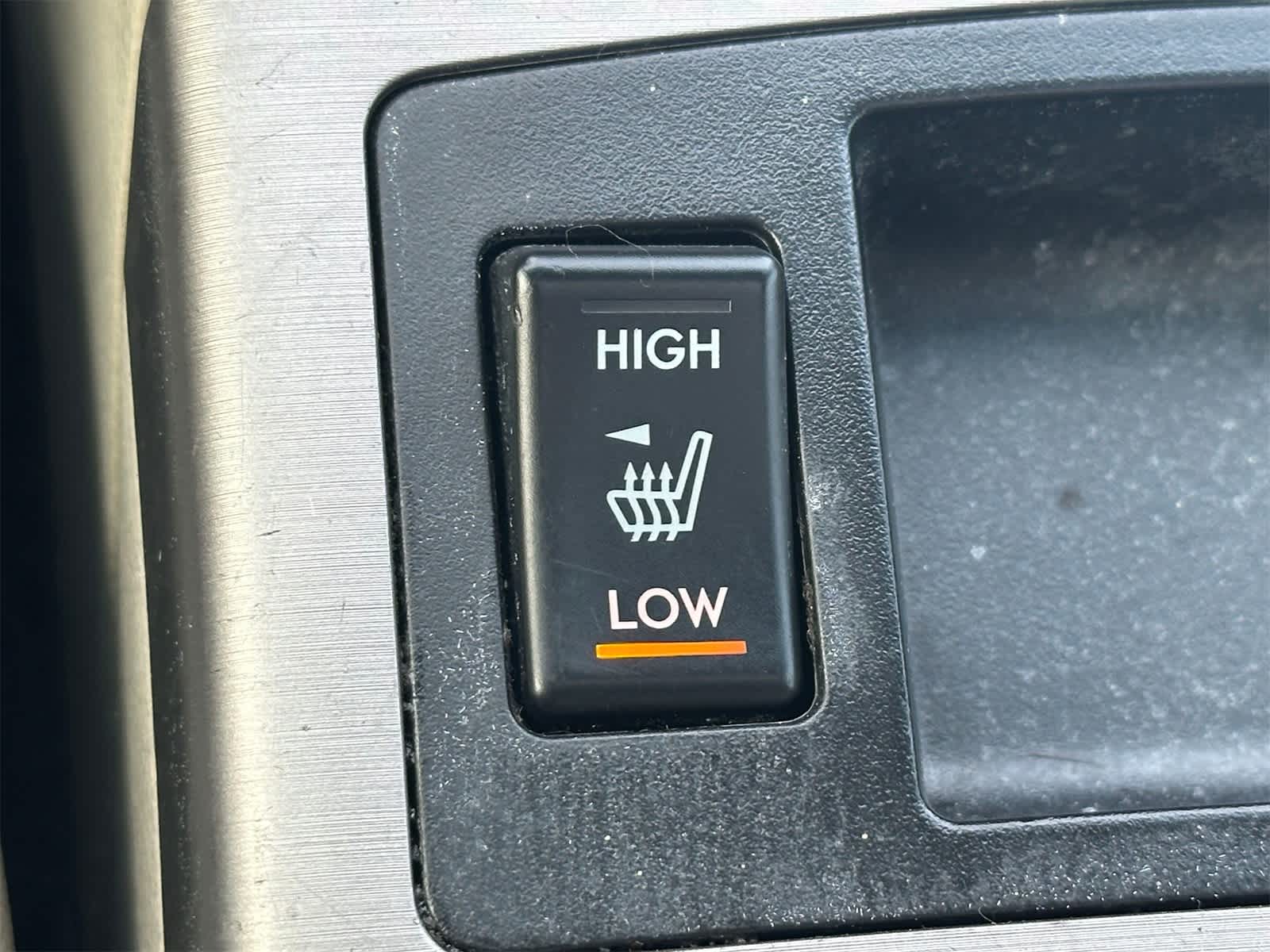 Thumbnail: 2014 Subaru Outback - 21