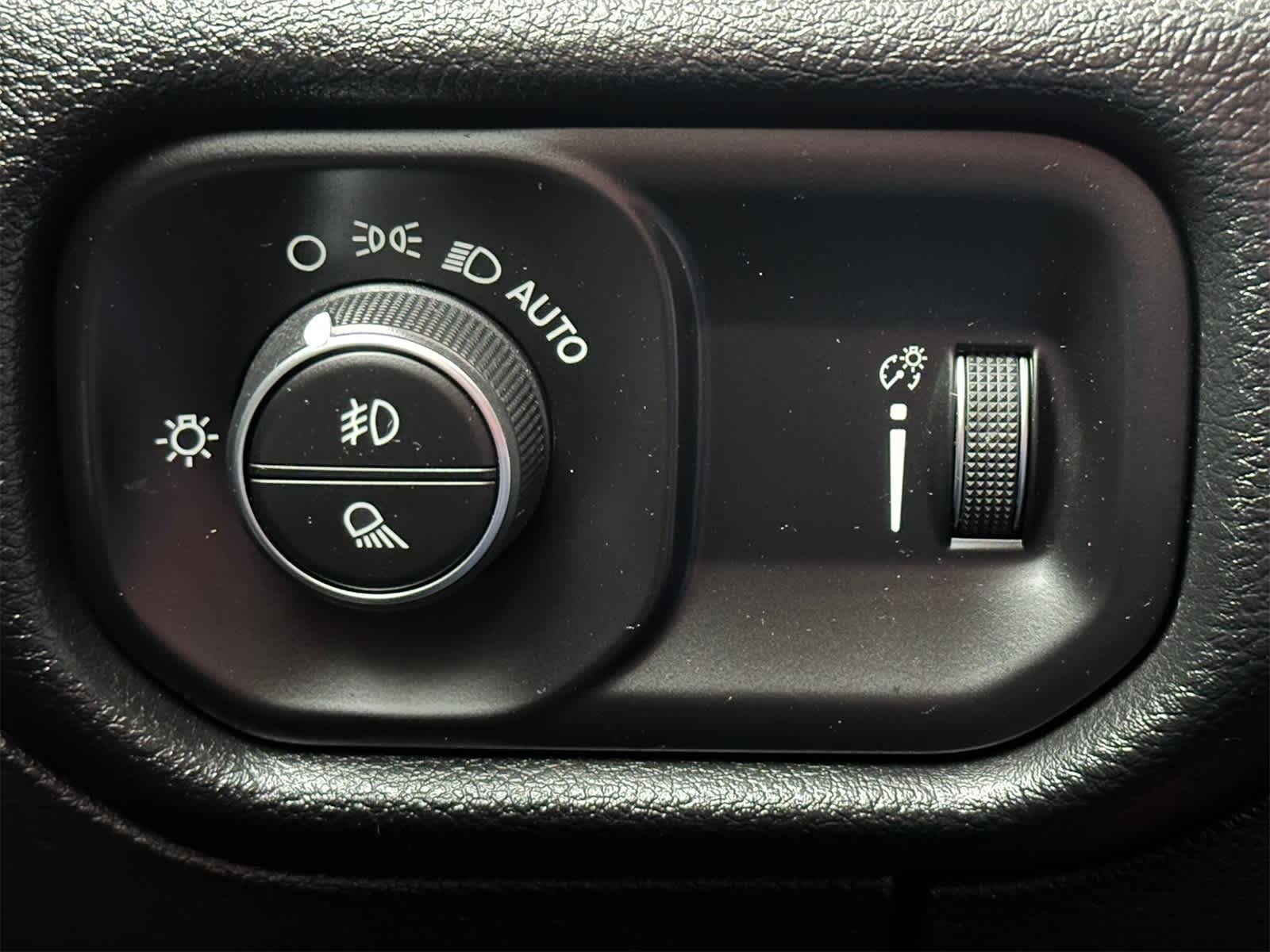 Thumbnail: 2021 RAM 1500 - 22