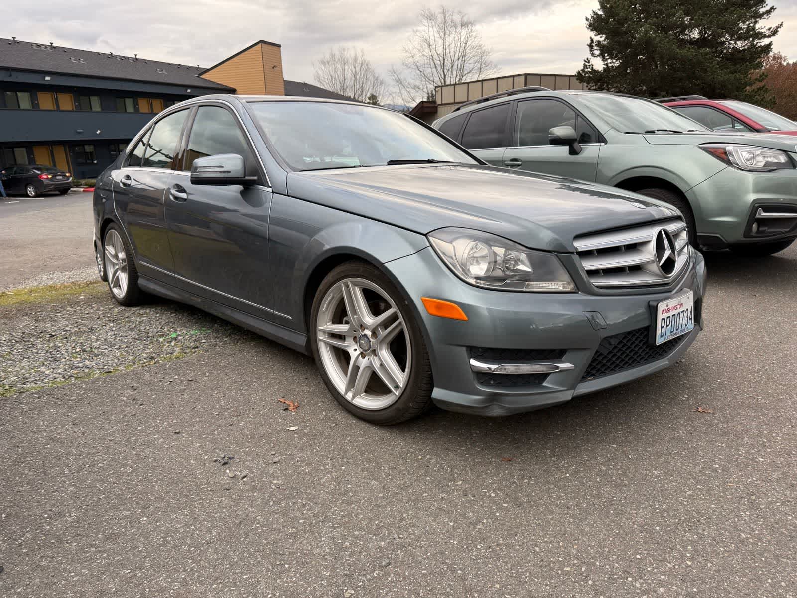 Thumbnail: 2012 Mercedes-Benz C-Class - 4