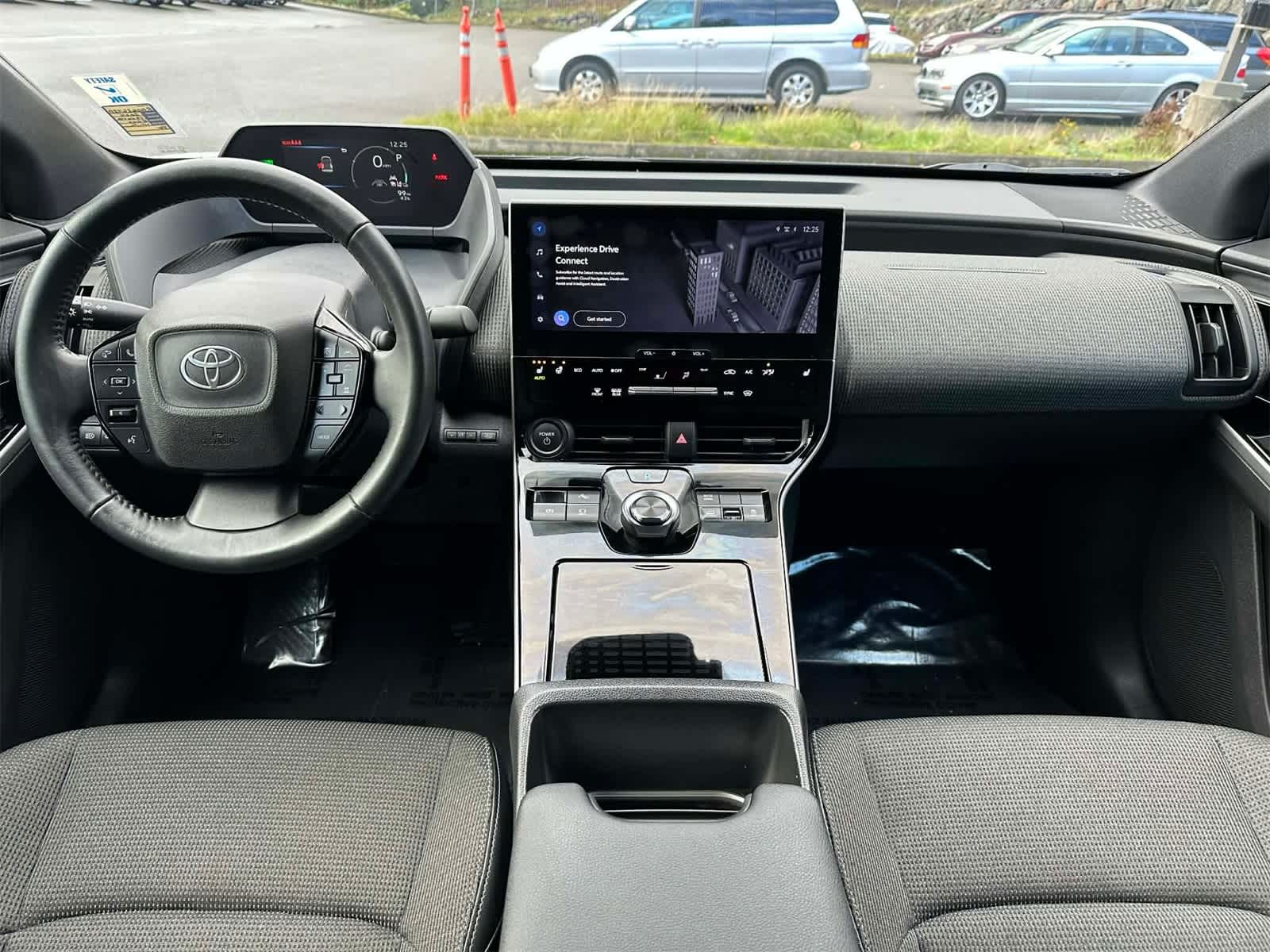 Thumbnail: 2024 Toyota bZ4X - 9