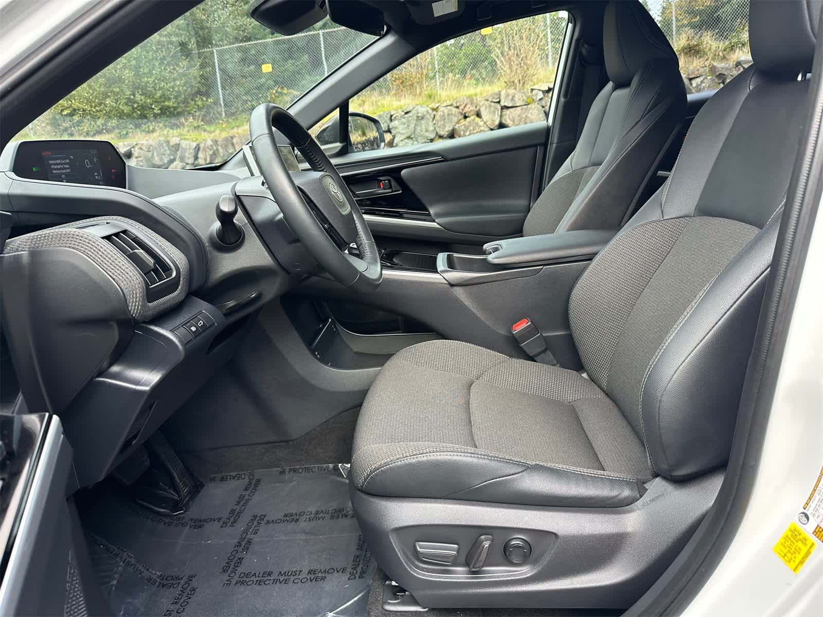 Thumbnail: 2024 Toyota bZ4X - 14