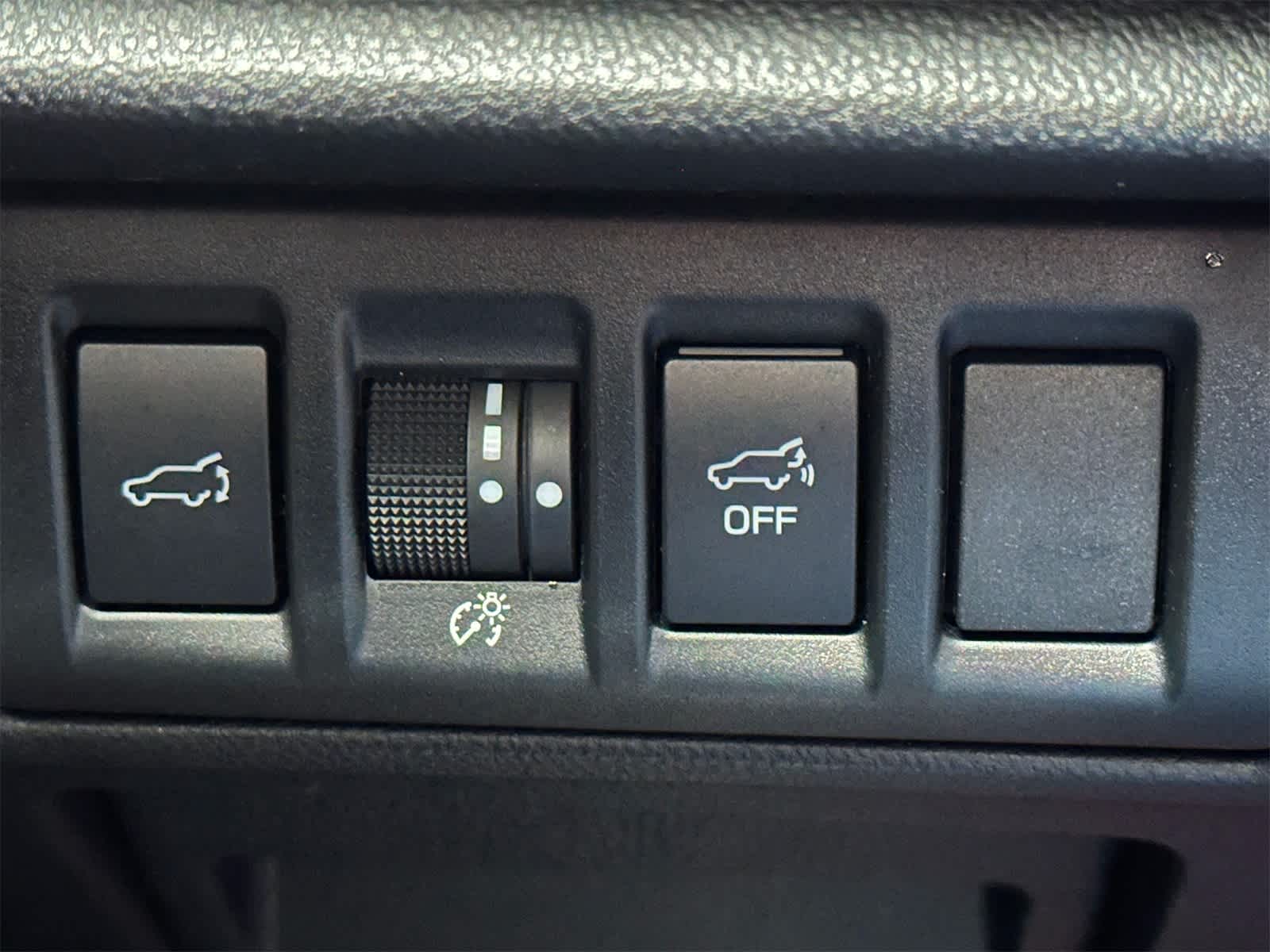 Thumbnail: 2025 Subaru Outback - 23