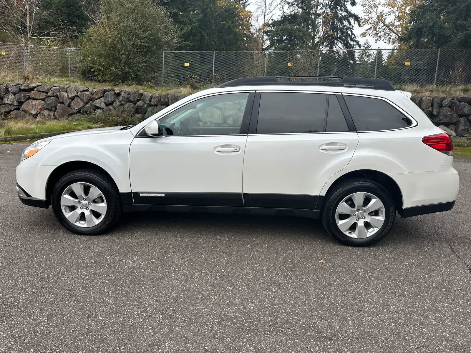 Thumbnail: 2012 Subaru Outback - 2