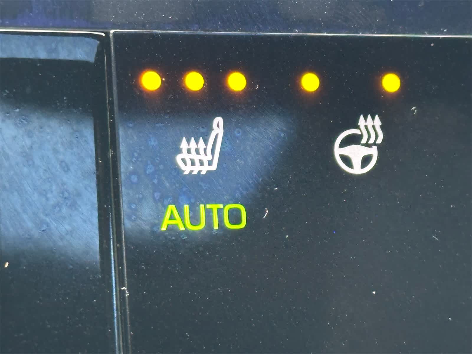 Thumbnail: 2024 Toyota bZ4X - 19