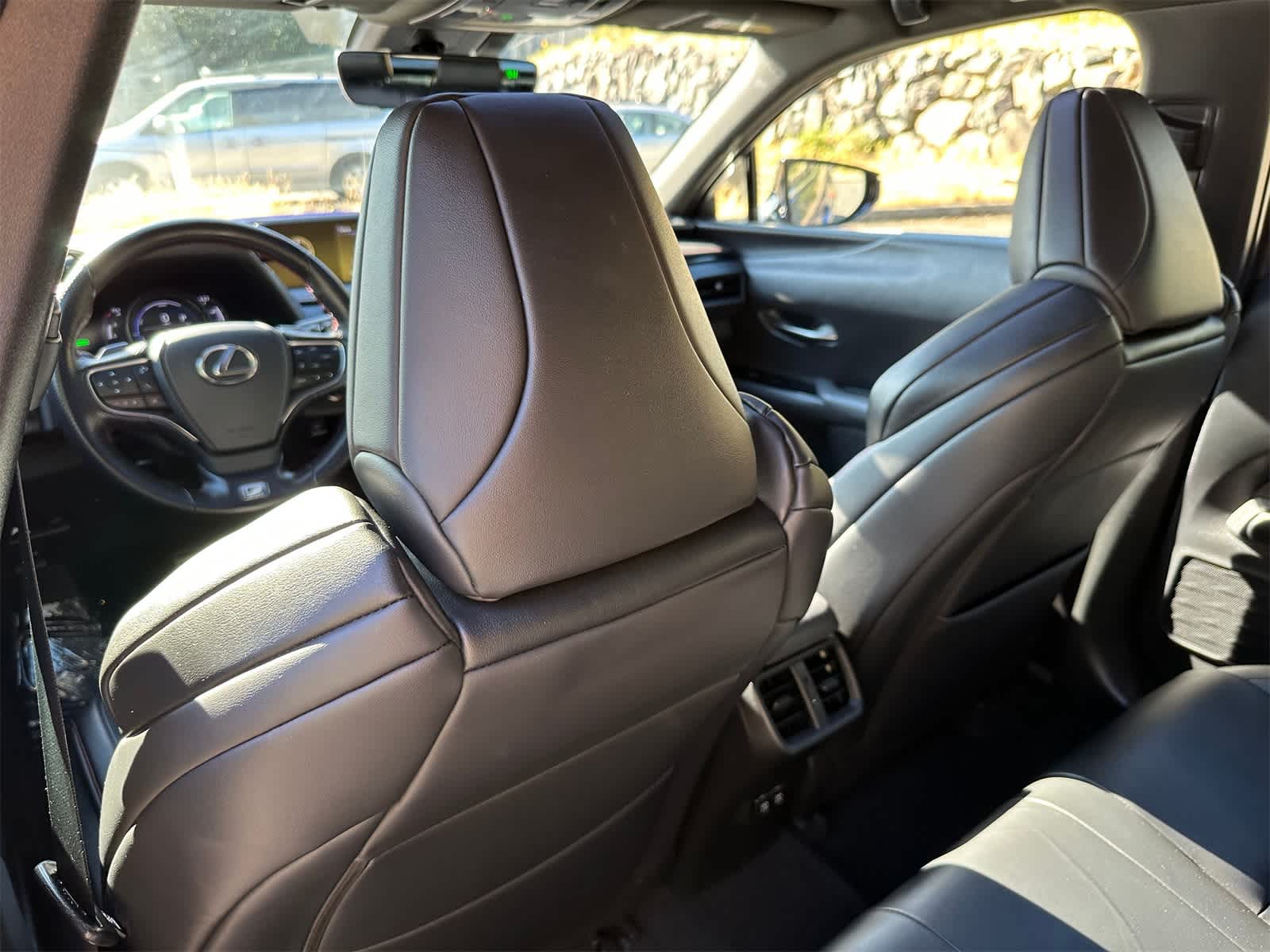 Thumbnail: 2019 Lexus UX - 10