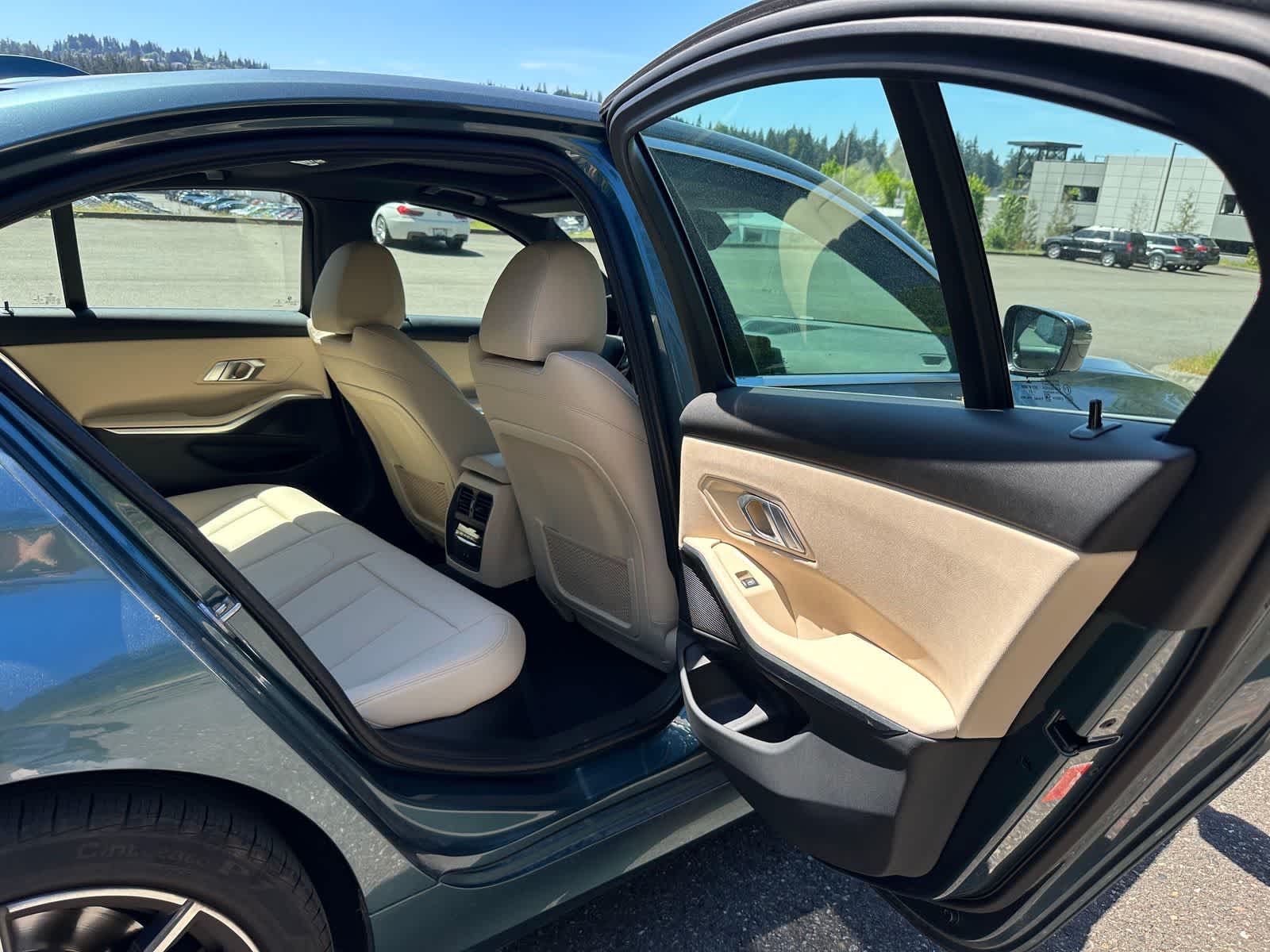 Thumbnail: 2021 BMW 3 Series - 14