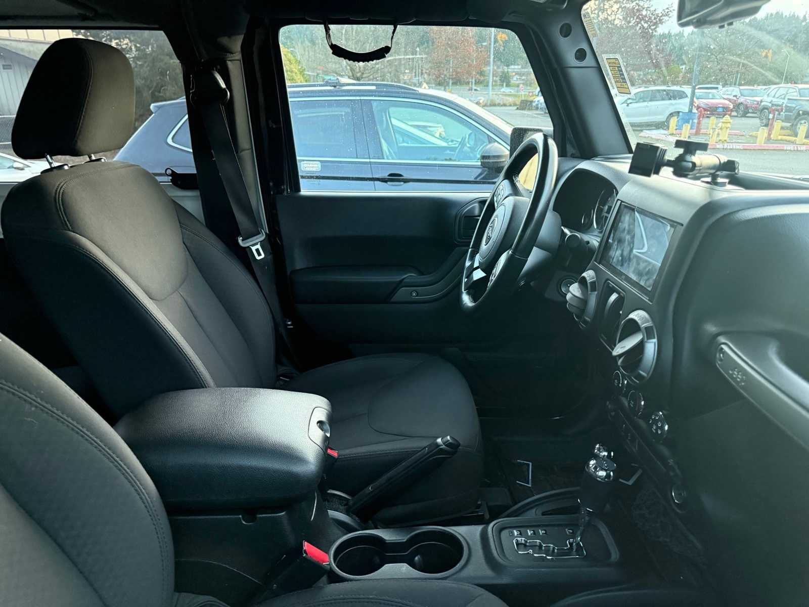 Thumbnail: 2016 Jeep Wrangler - 5