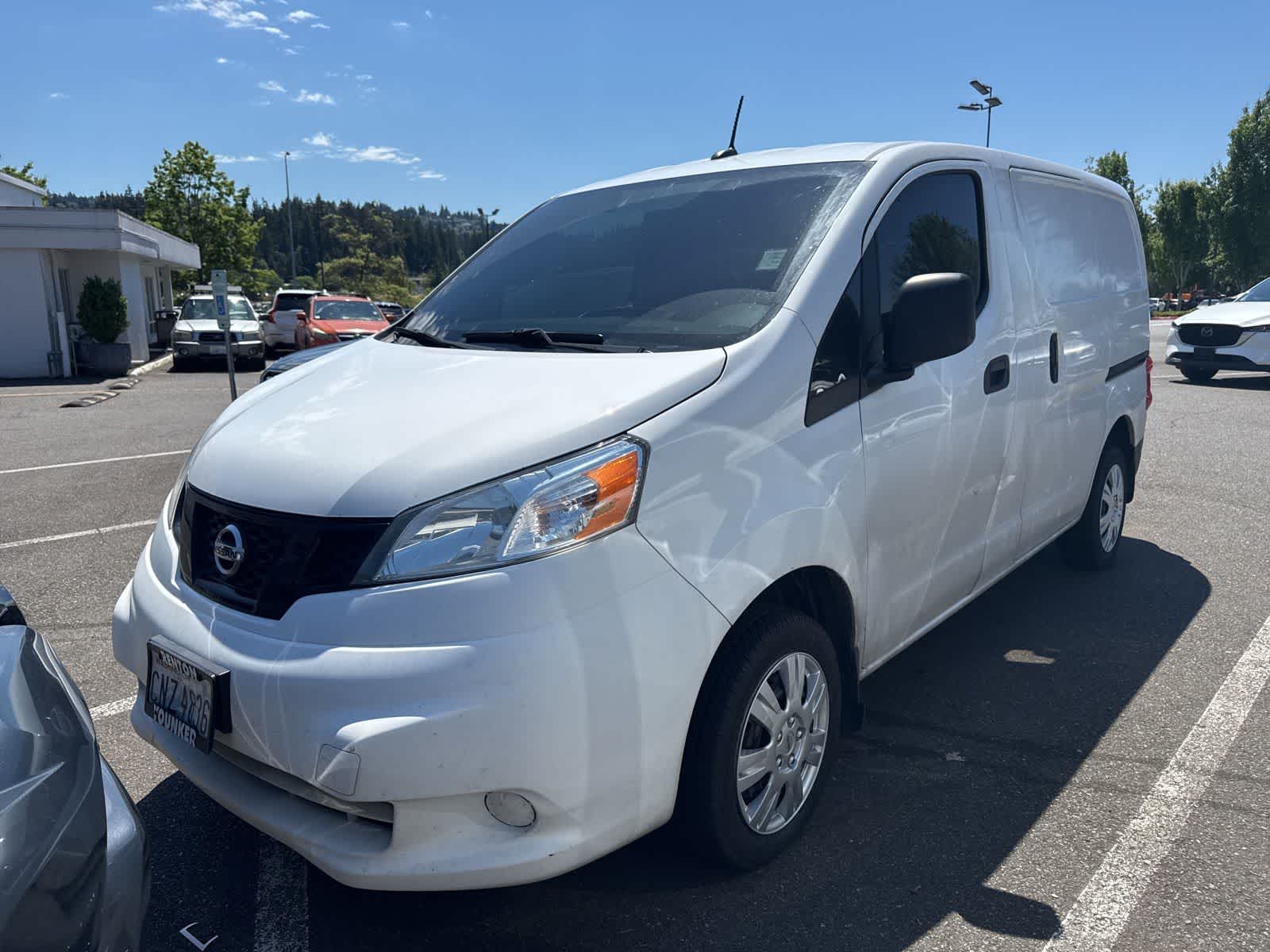2021 Nissan NV200 S's photo