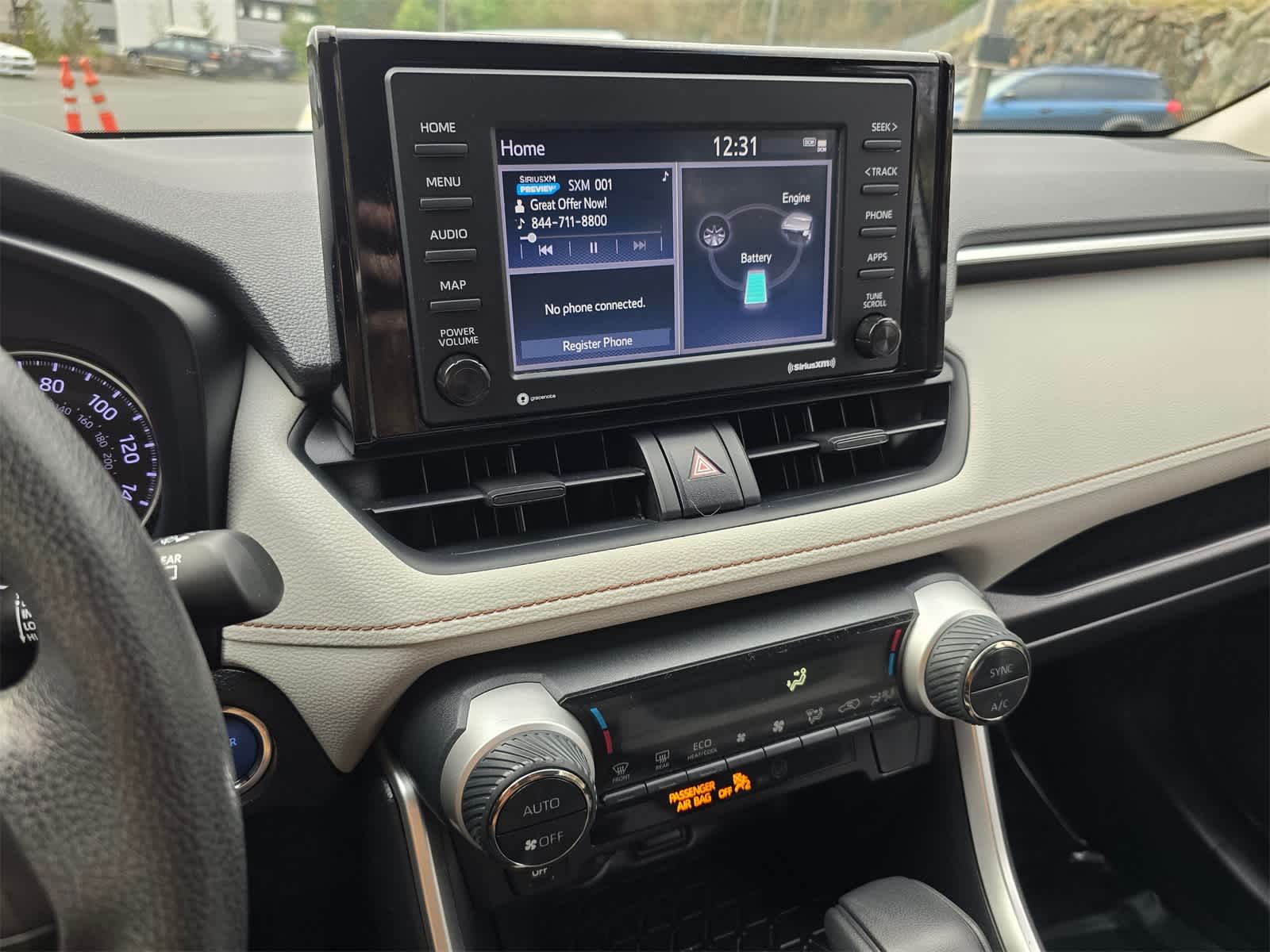 Thumbnail: 2020 Toyota RAV4 - 14