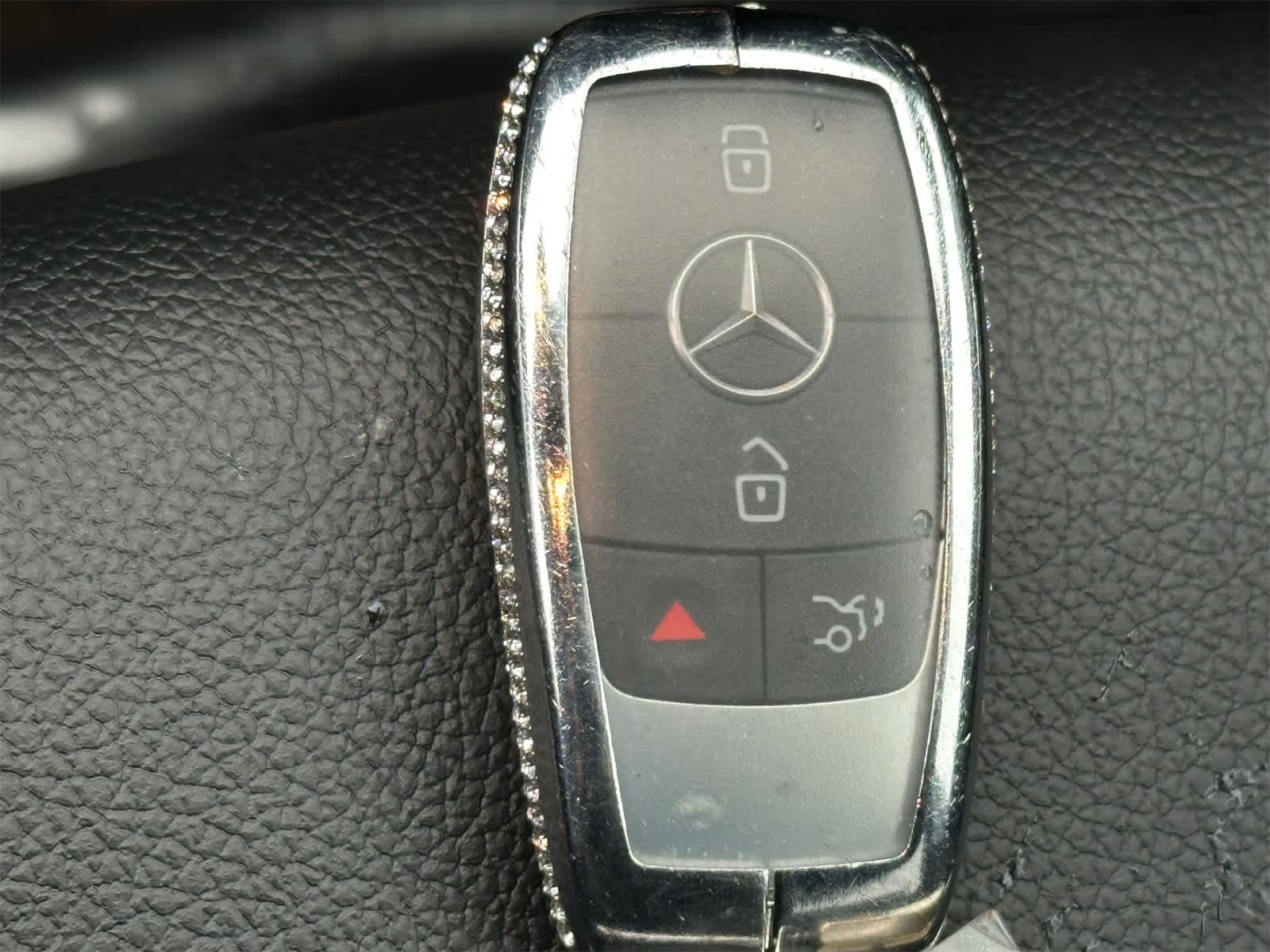 Thumbnail: 2022 Mercedes-Benz GLA - 28