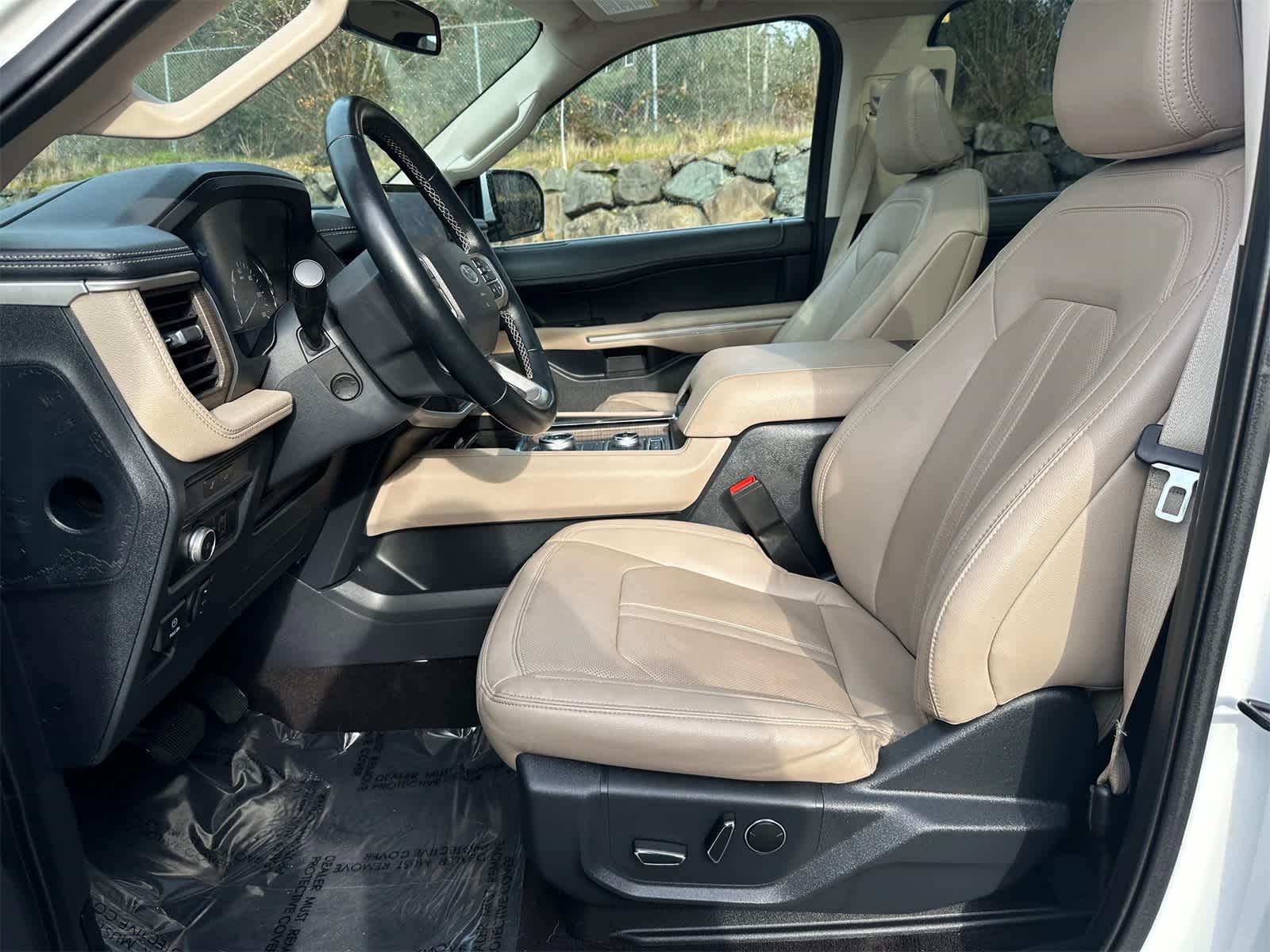 Thumbnail: 2022 Ford Expedition MAX - 15