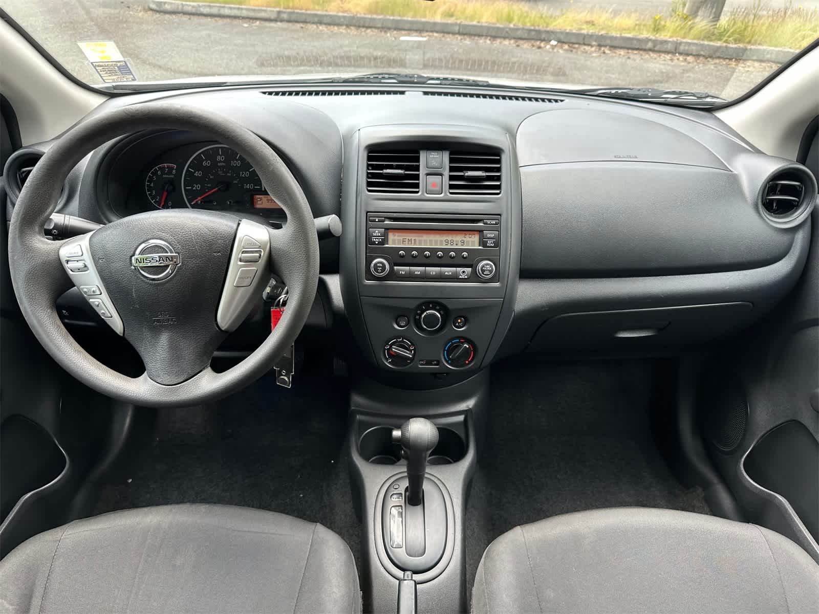 Thumbnail: 2016 Nissan Versa - 9